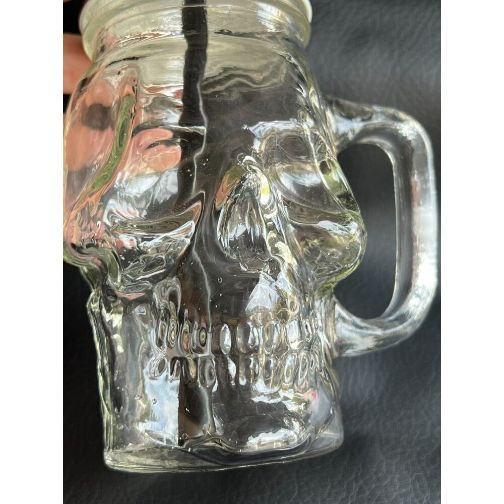 Pottery Barn Skull Glass Mugs Halloween 15 Ounce‎ Lid & Straw ~ To Go - Picture 2 of 9